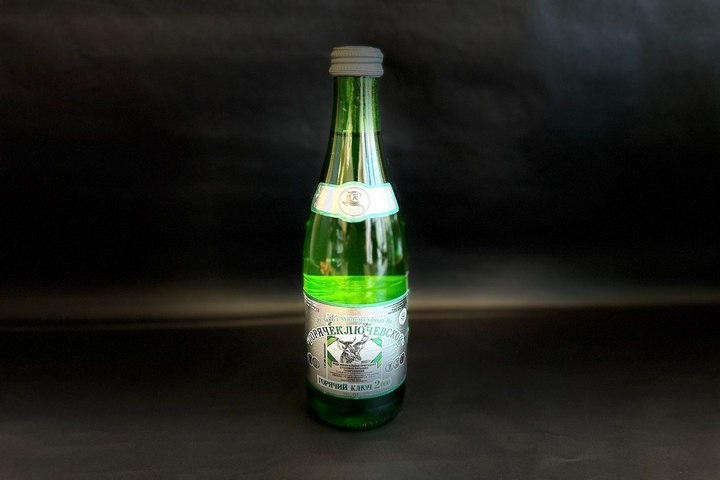 Горячий ключ 2000 вода газированная