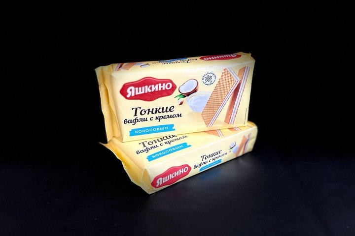 Вафли тонкие с кокосовым кремом