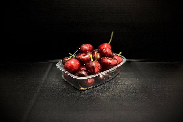 Черешня крупная 